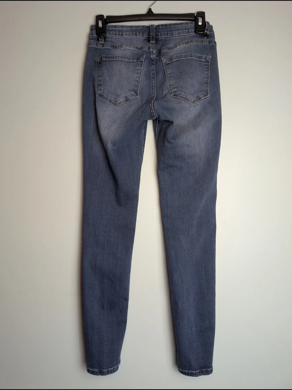 KanCan Slim Stretch Skinny Jeans in Medium Blue Wash